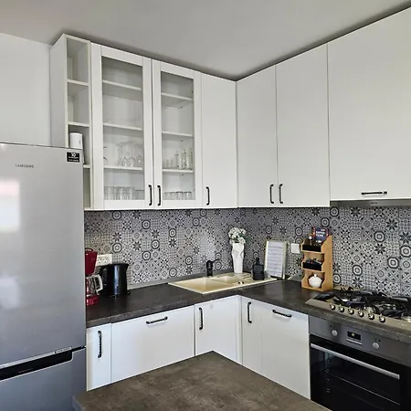 Rita Apartment *